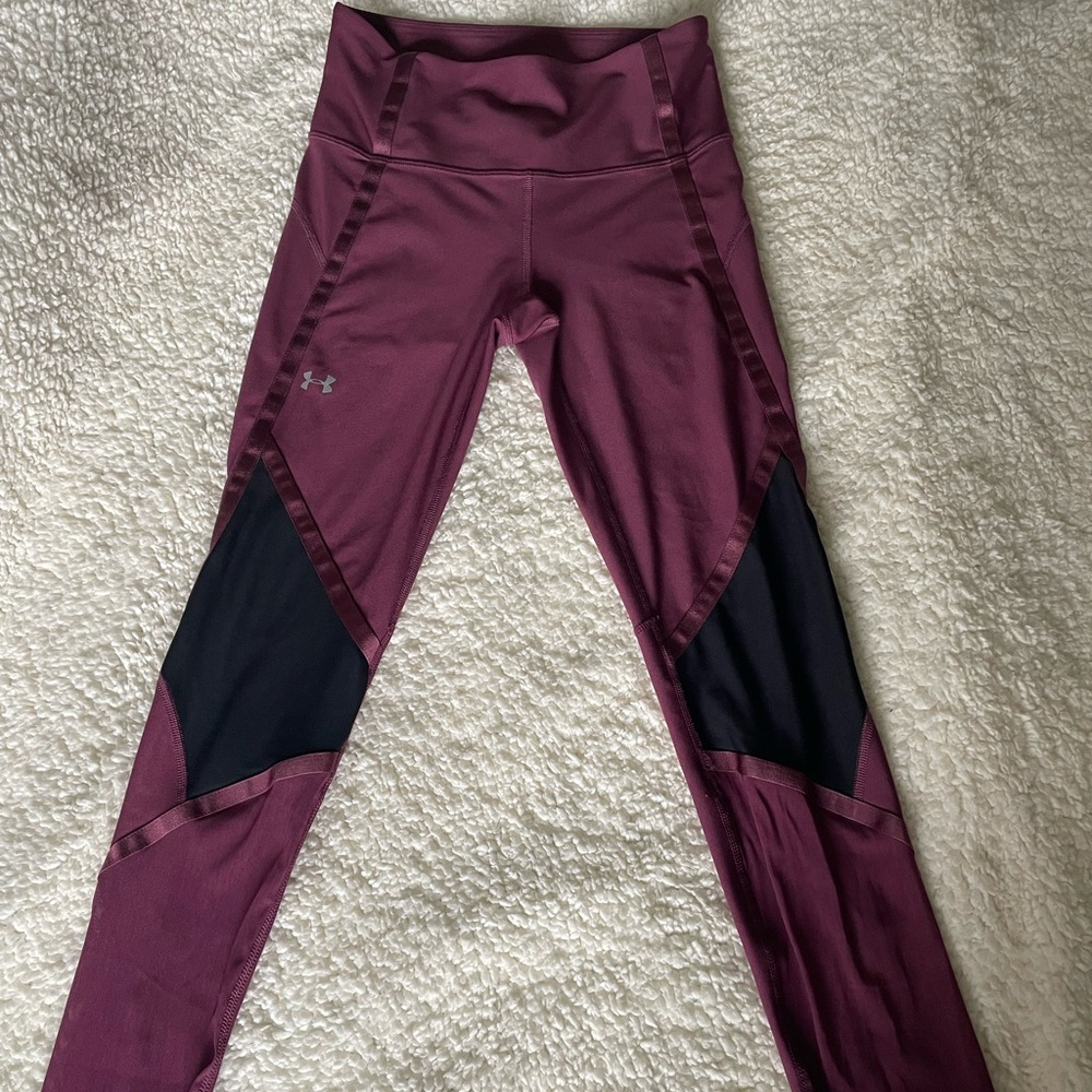 Purple size small Under Armour compression leggings